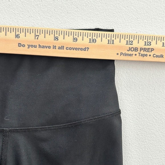 Nike Dri Fit Women's XS Black High Waisted Cropped Leggings Athletic Workout NWT - Picture 9 of 14